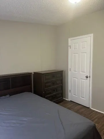 $2,000 | 325 Washington Drive, Athens, GA 30601