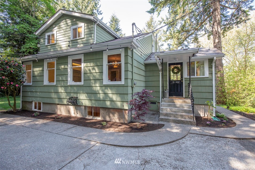 4313 Kelly Road Bremerton, WA 98312 - Photo 1 of 25 Gallery Image 1