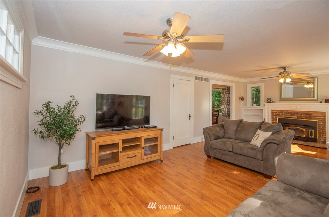 4313 Kelly Road Bremerton, WA 98312 - Photo 12 of 25 Gallery Image 12