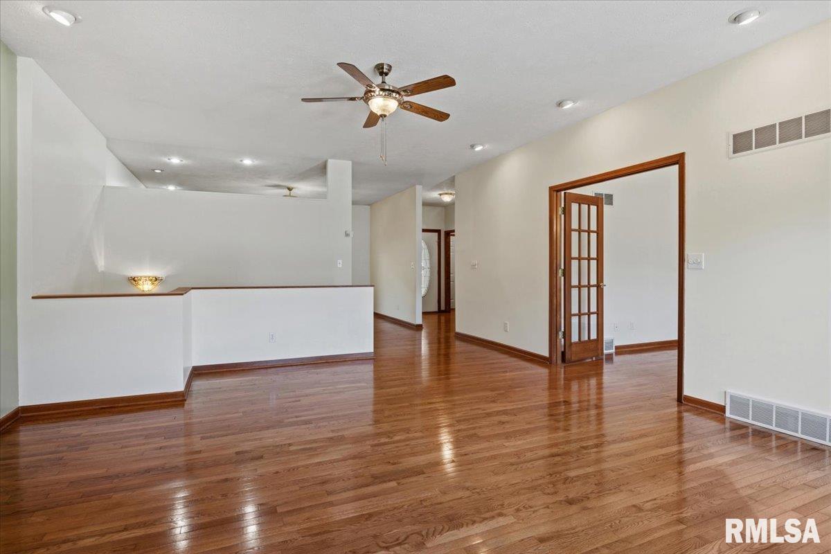 5004 Eagle Ridge Springfield, IL 62711 - Photo 11 of 35