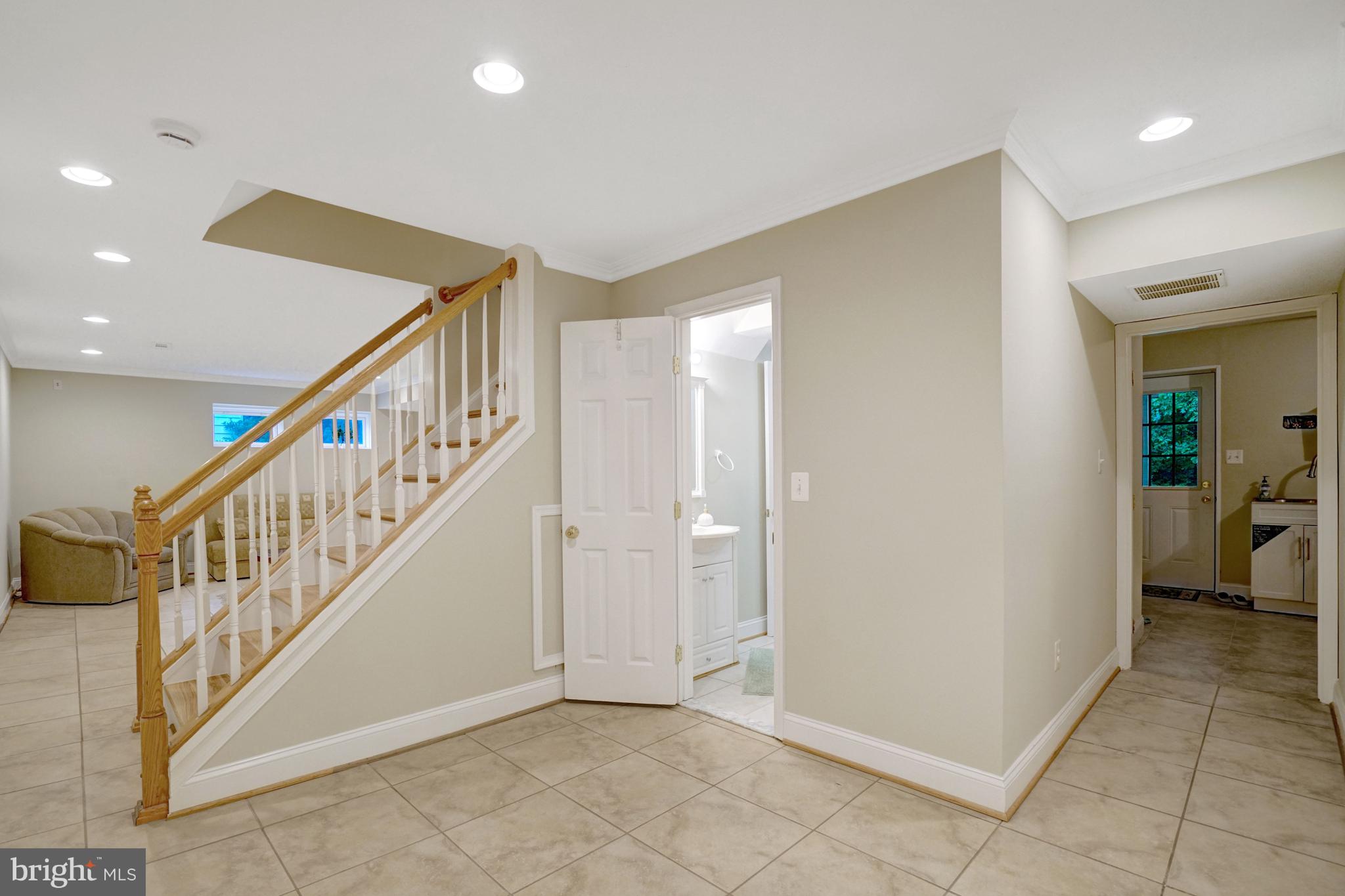 8304 Five Gates Road Annandale, VA 22003 - Photo 74 of 91