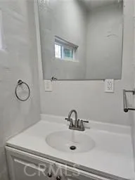 $2,970 | 183 East 35th Street, Los Angeles, CA 90011