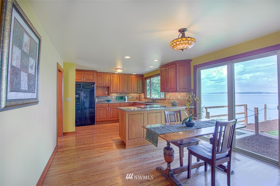 5111 Meridian Road Northeast Olympia, WA 98516 - Photo 11 of 25 Gallery Image 11
