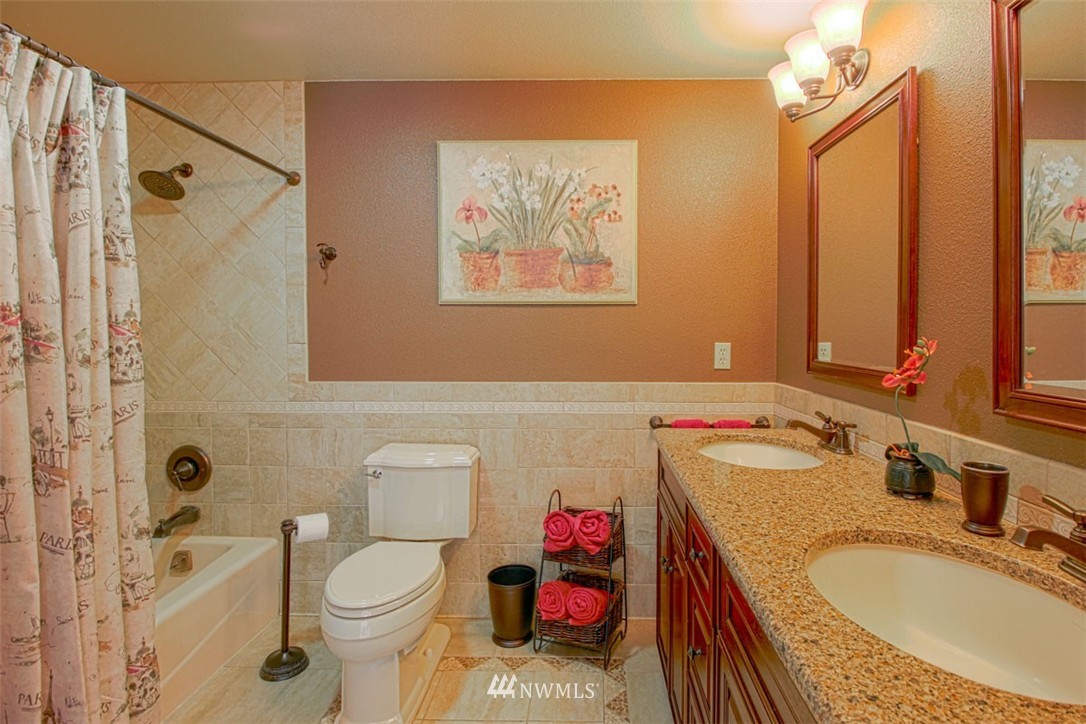 5111 Meridian Road Northeast Olympia, WA 98516 - Photo 17 of 25 Gallery Image 17