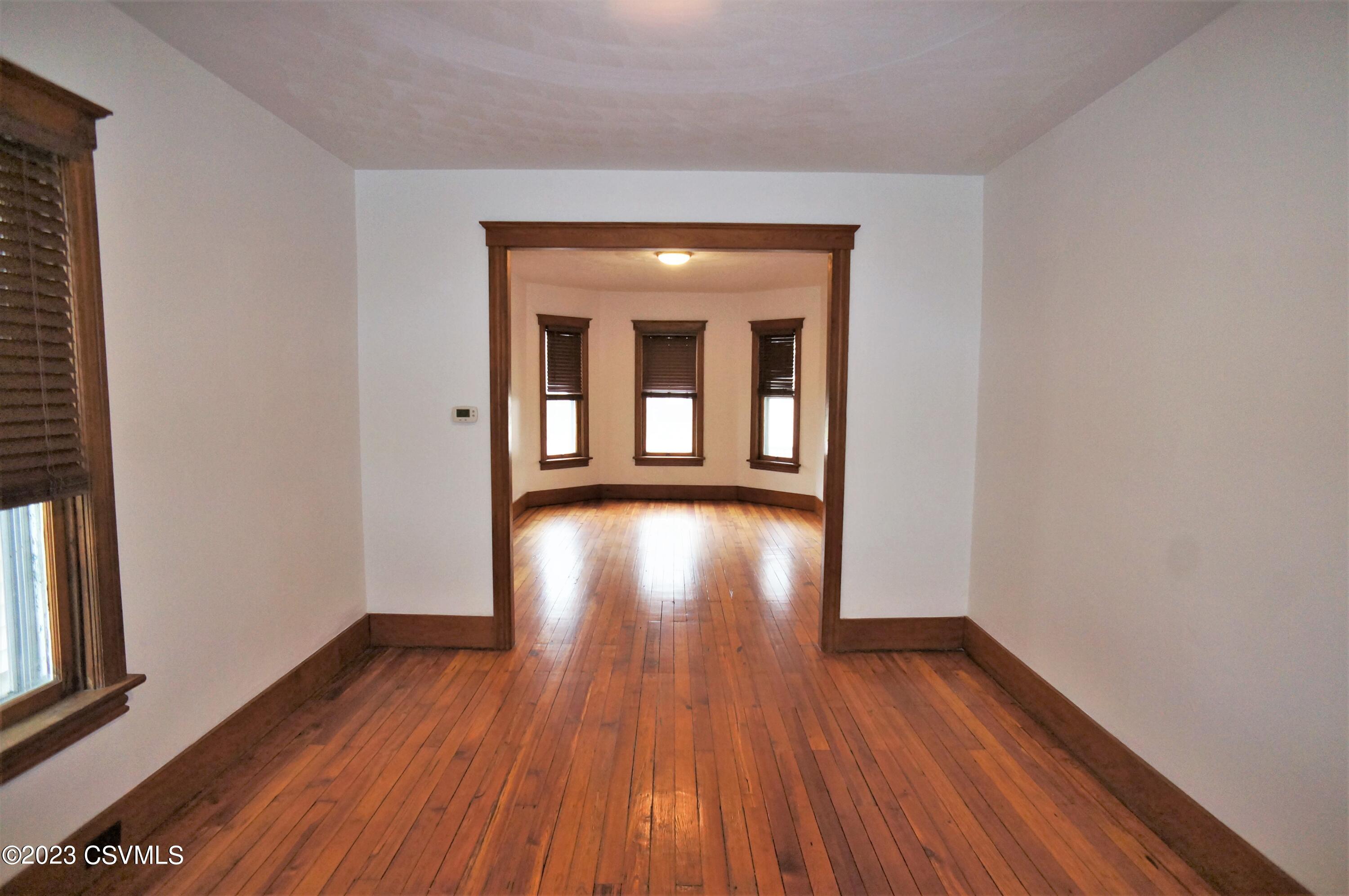 305 Walnut Street Milton, PA 17847 - Photo 7 of 22