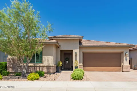 $955,000 | 2830 East Crest Lane, Phoenix, AZ 85050