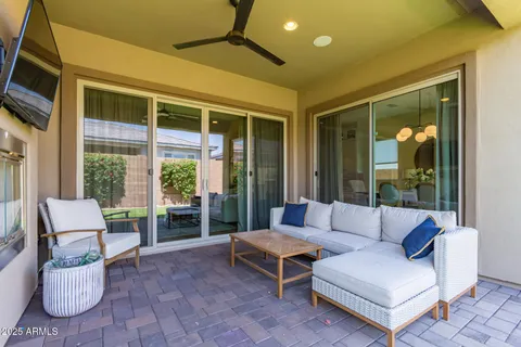 $955,000 | 2830 East Crest Lane, Phoenix, AZ 85050