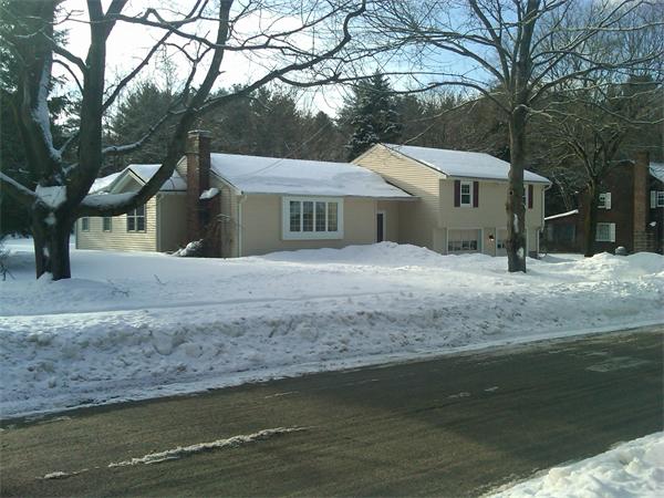 14 Saunders Road Lynnfield, MA 01940 - Photo 1 of 1 Gallery Image 1
