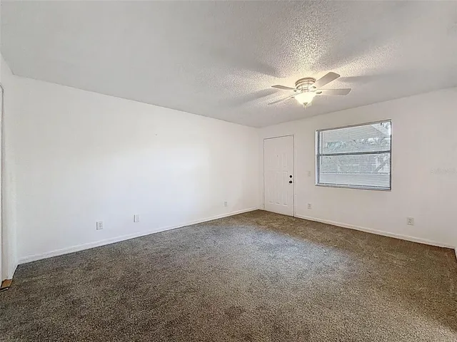 $390,000 | 504 South Florida Avenue, Unit 215, Tarpon Springs, FL 34689