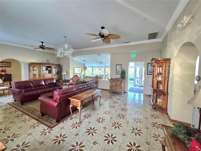 $390,000 | 504 South Florida Avenue, Unit 215, Tarpon Springs, FL 34689