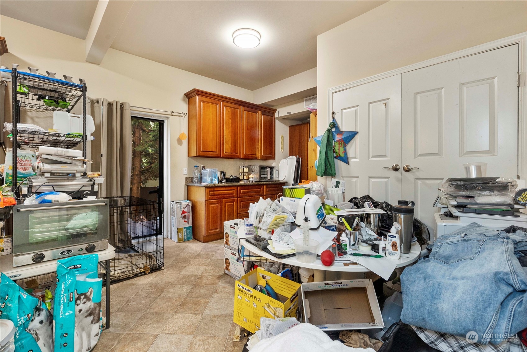 1768 Monroe Avenue Northeast Renton, WA 98056 - Photo 29 of 37 a living room filled with furniture and a window
