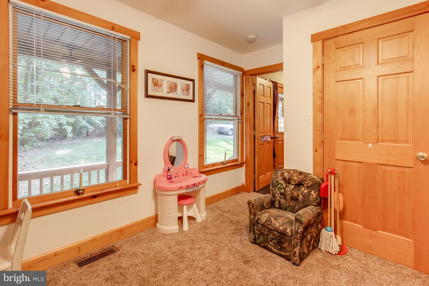 105 Aubel Road Delta, PA 17314 - Photo 4 of 28 Gallery Image 4