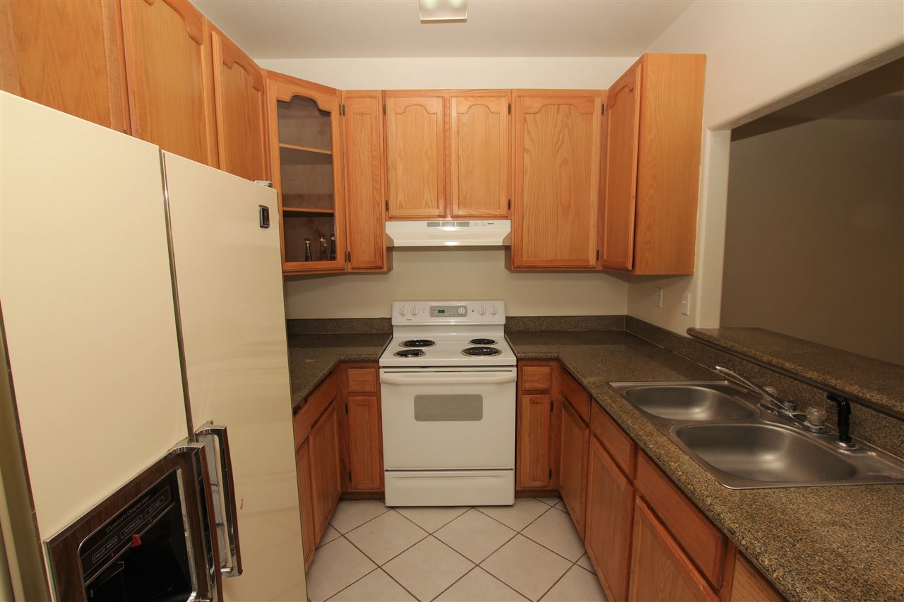 1000 Ranchway Drive, Unit 52 Laredo, TX 78045 - Photo 3 of 11 Gallery Image 3