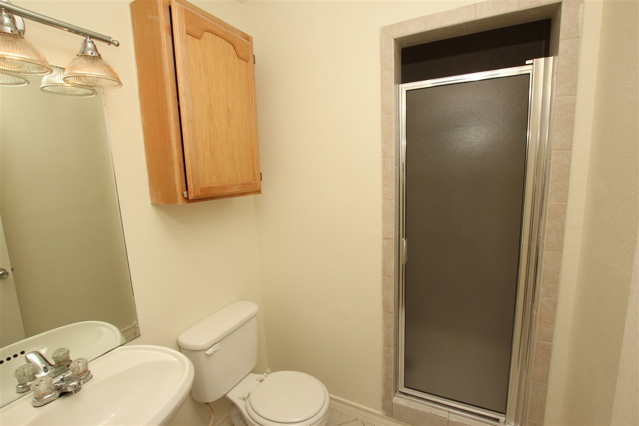 1000 Ranchway Drive, Unit 52 Laredo, TX 78045 - Photo 5 of 11 Gallery Image 5
