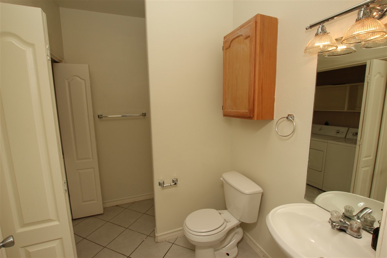 1000 Ranchway Drive, Unit 52 Laredo, TX 78045 - Photo 10 of 11 Gallery Image 10