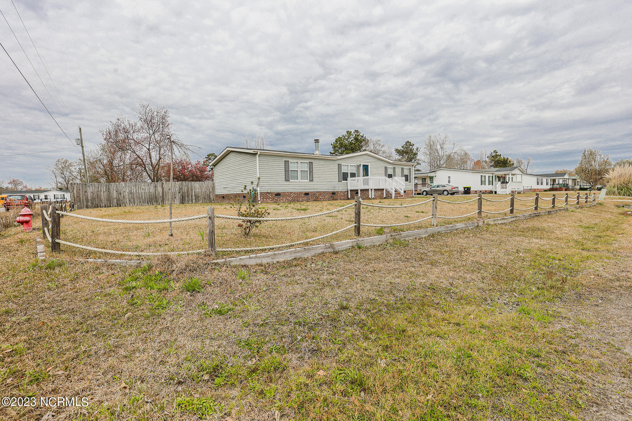 615 Maynard Boulevard Jacksonville, NC 28546 - Photo 2 of 39 Christina- Maynard-39