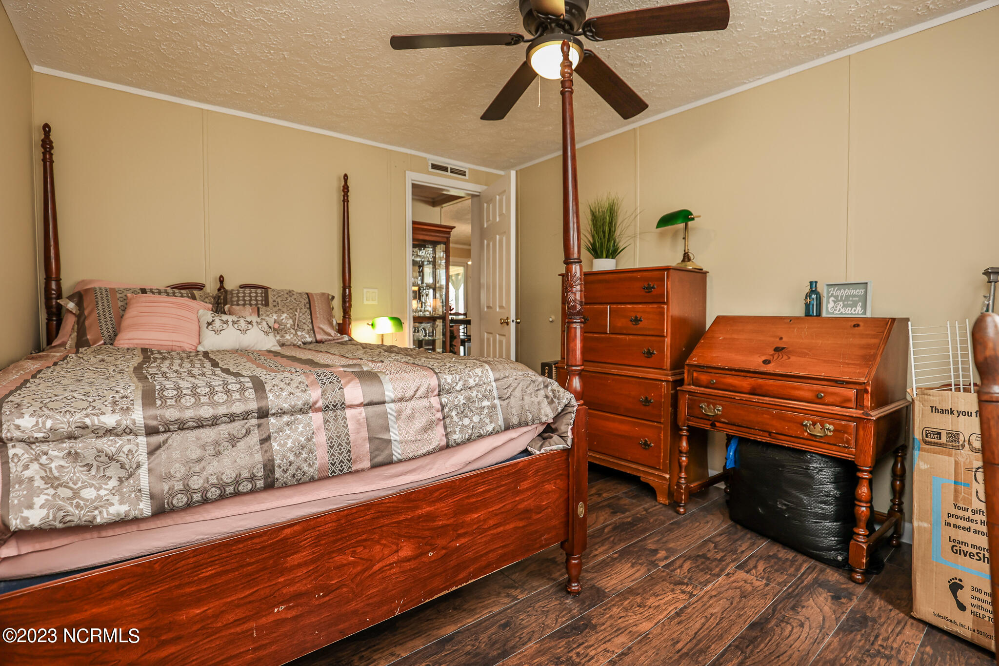 615 Maynard Boulevard Jacksonville, NC 28546 - Photo 25 of 39 Bedroom 2