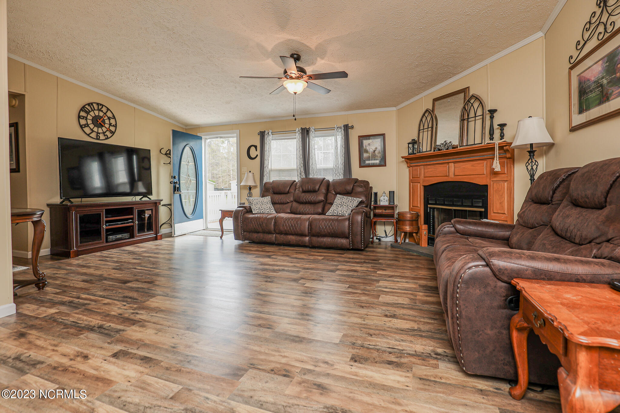 615 Maynard Boulevard Jacksonville, NC 28546 - Photo 6 of 39 Christina- Maynard-25