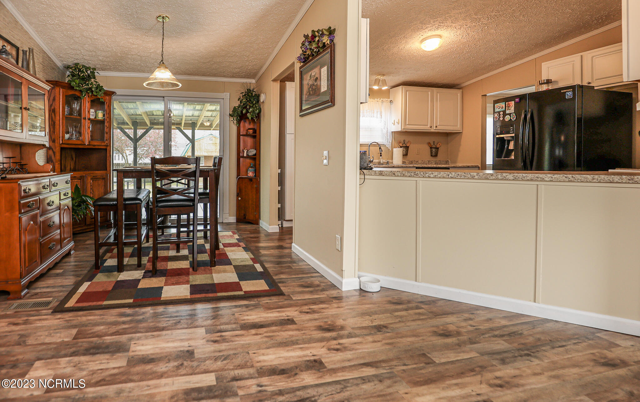 615 Maynard Boulevard Jacksonville, NC 28546 - Photo 8 of 39 Christina- Maynard-26