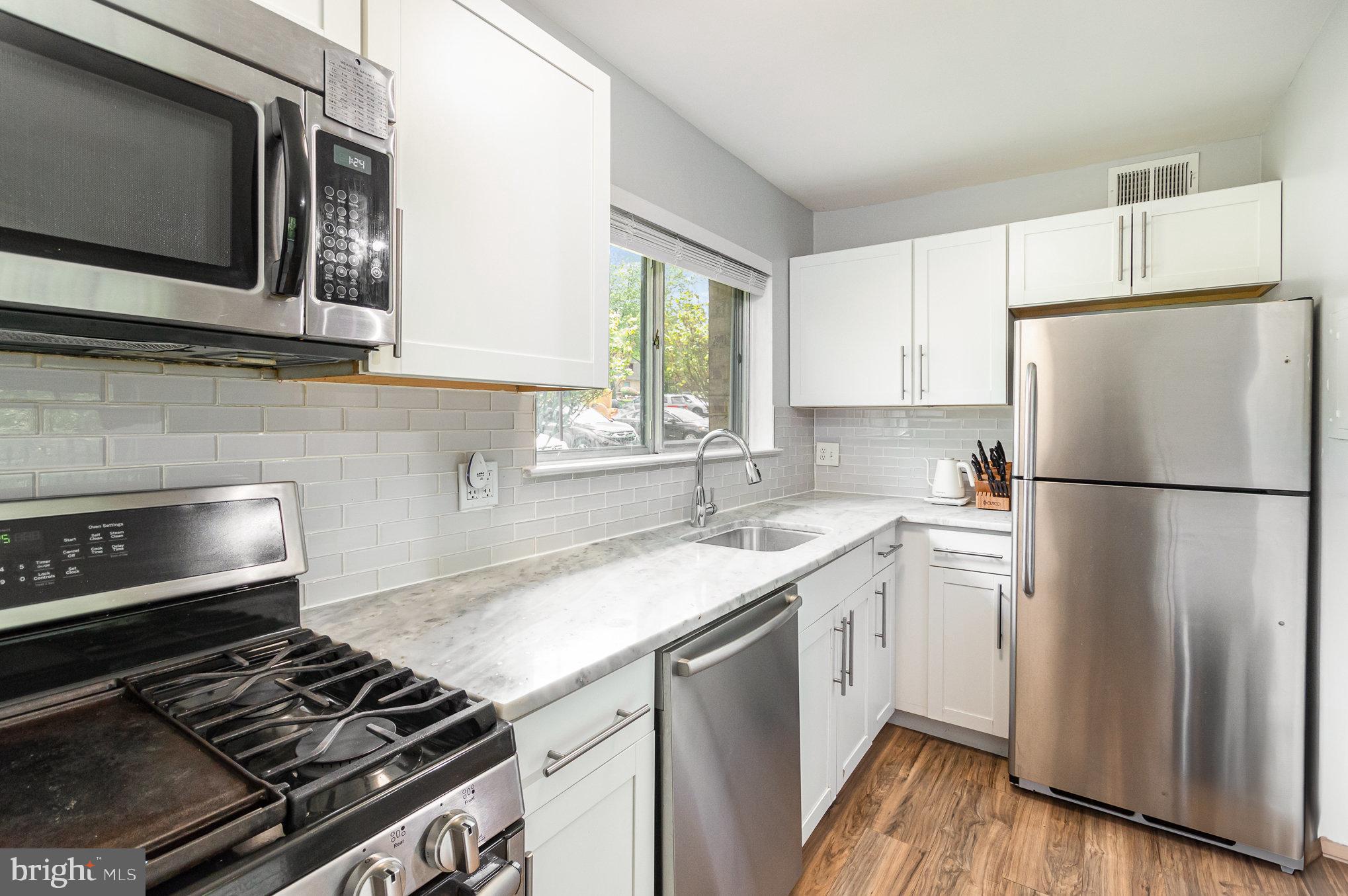 11600 Vantage Hill Road, Unit 11B Reston, VA 20190 - Photo 12 of 30 Gallery Image 12