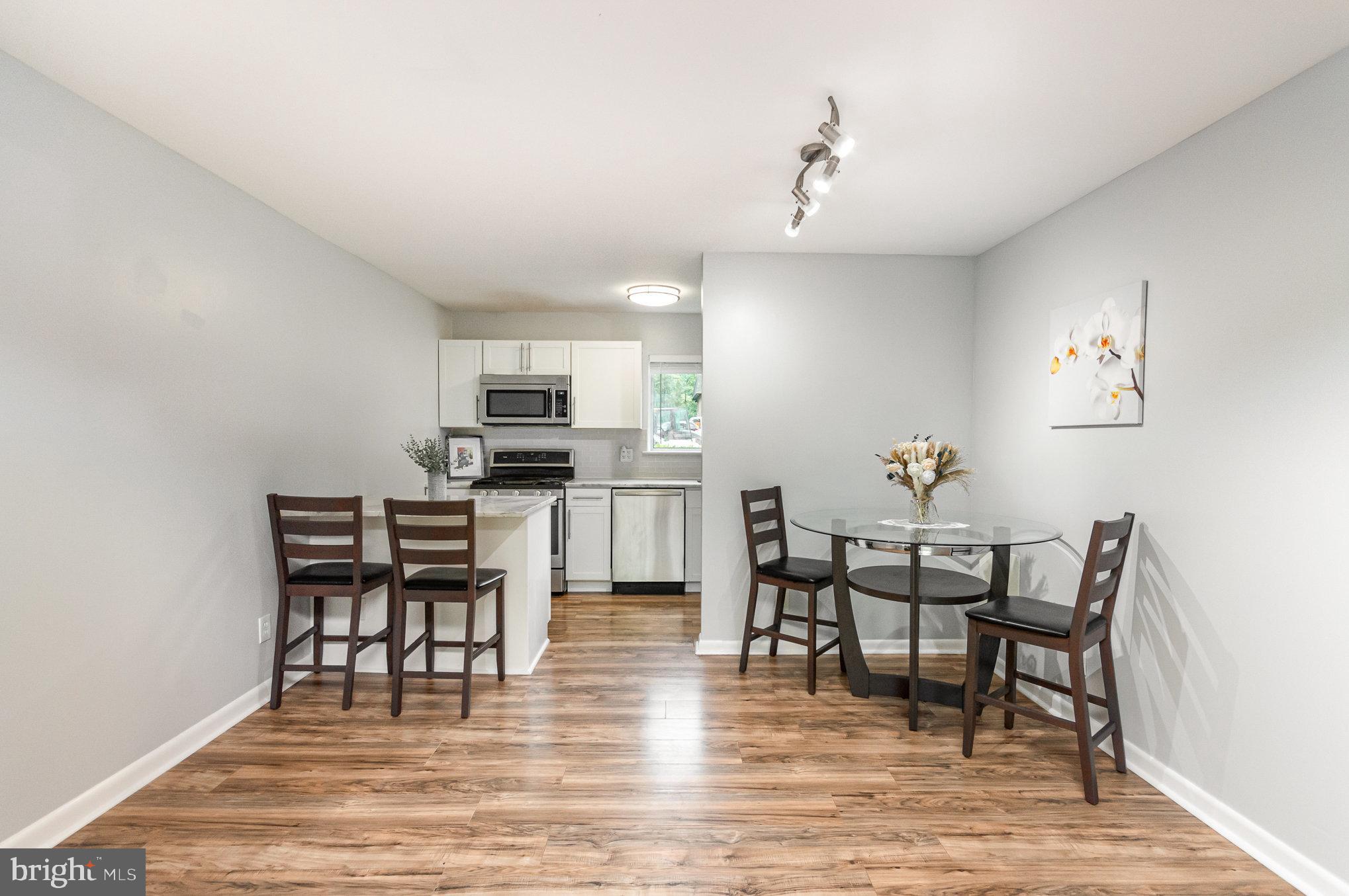 11600 Vantage Hill Road, Unit 11B Reston, VA 20190 - Photo 5 of 30 Gallery Image 5