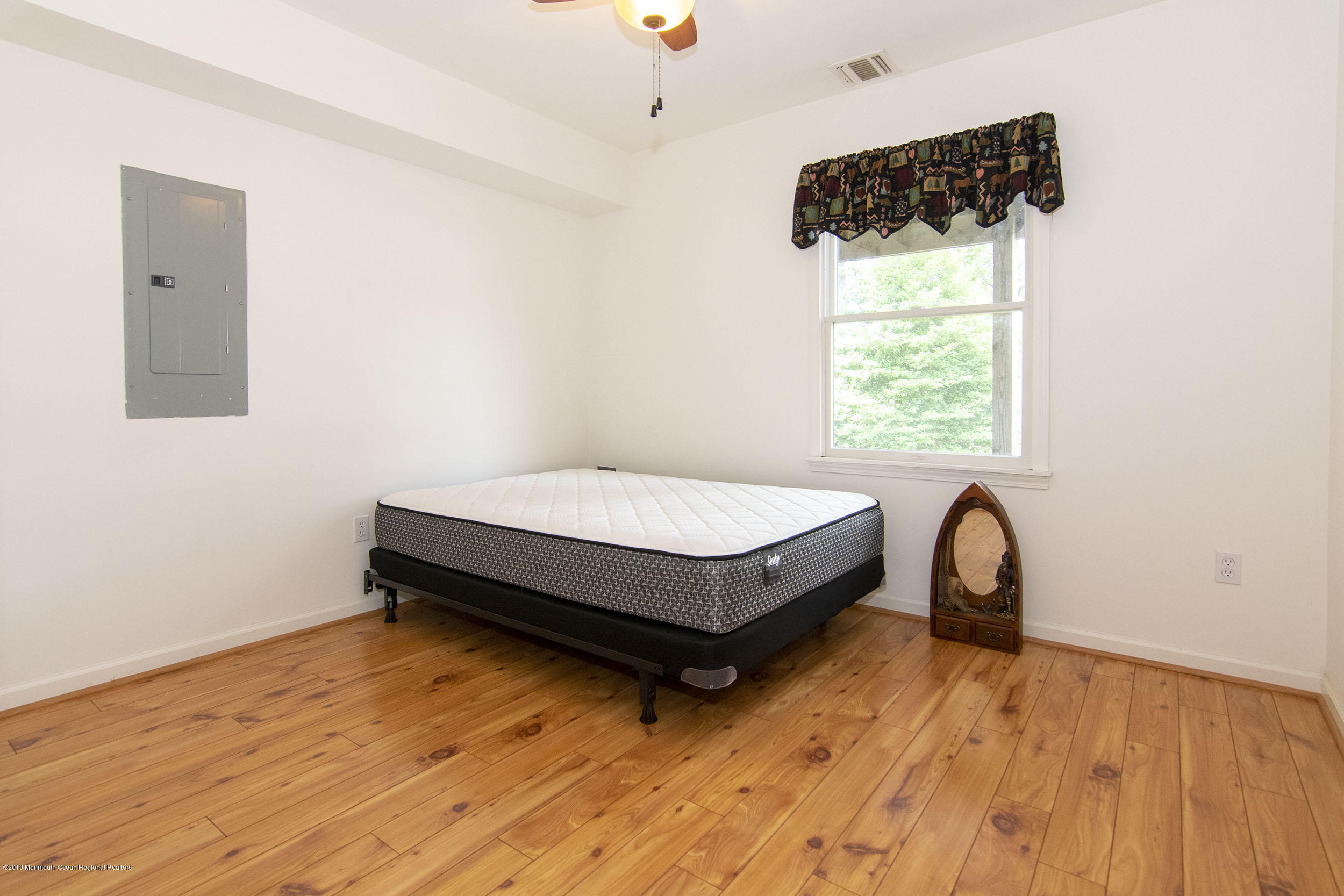 110 Bash Road Toms River, NJ 08753 - Photo 18 of 35 Bed 2
