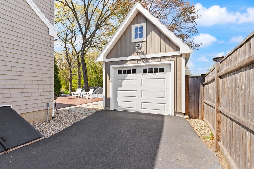 82 Orange Street Reading, MA 01867 - Photo 30 of 32