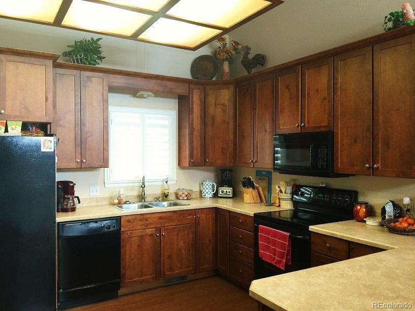 43687 Cr Road Elizabeth, CO 80107 - Photo 8 of 23 Gallery Image 8