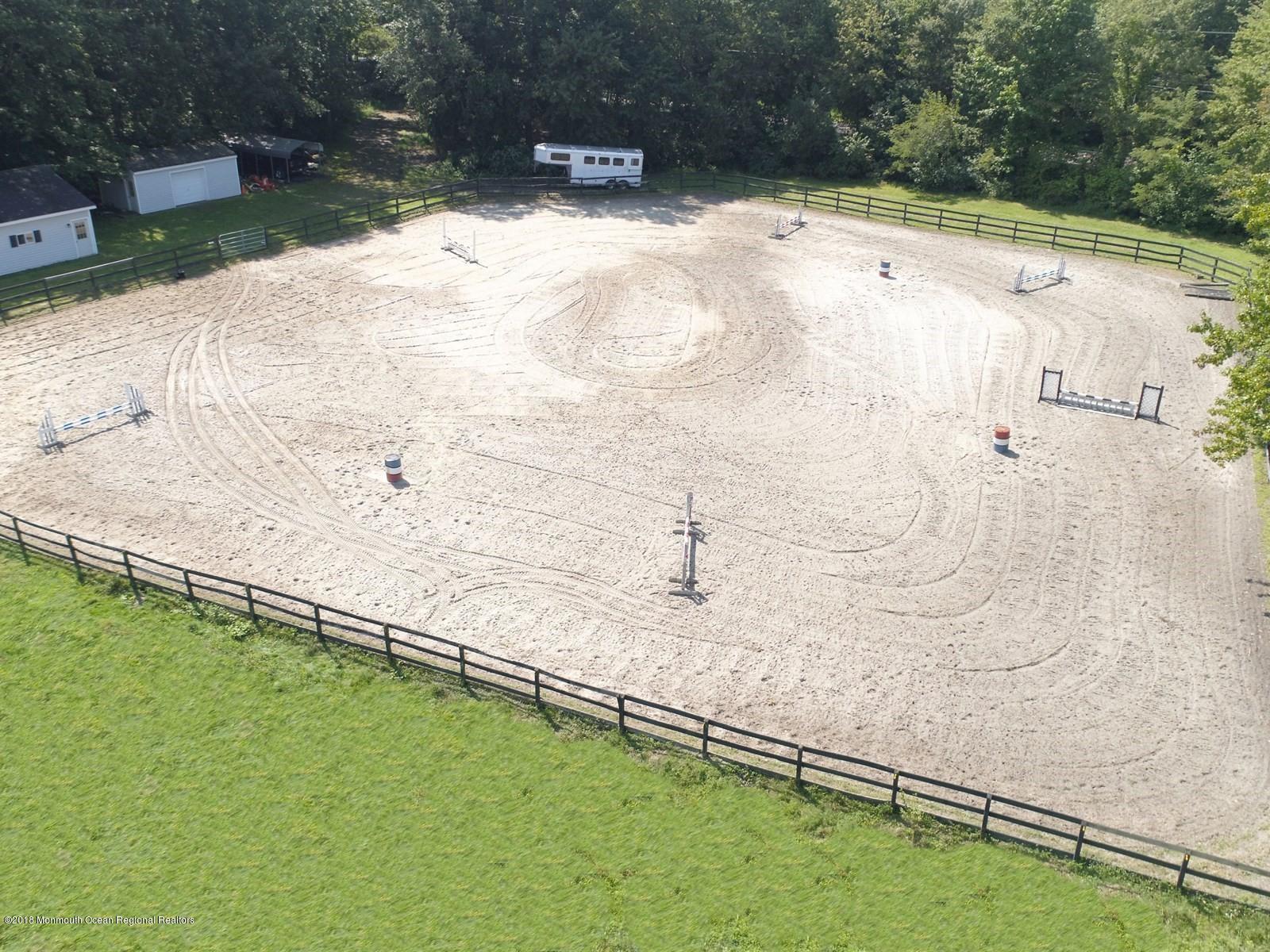 61 Baird Road Millstone Township, NJ 08535 - Photo 9 of 39 007_Arena