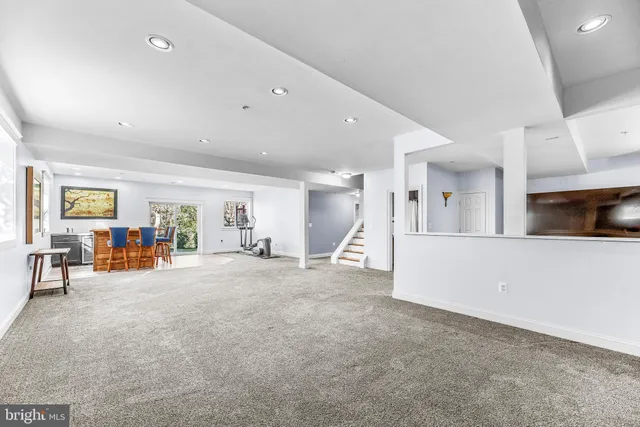 $715,000 | 43336 Lillian Way, Hollywood, MD 20636