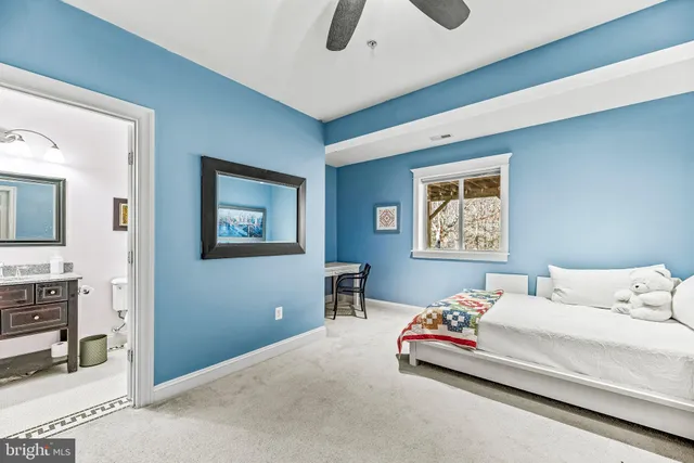 $715,000 | 43336 Lillian Way, Hollywood, MD 20636