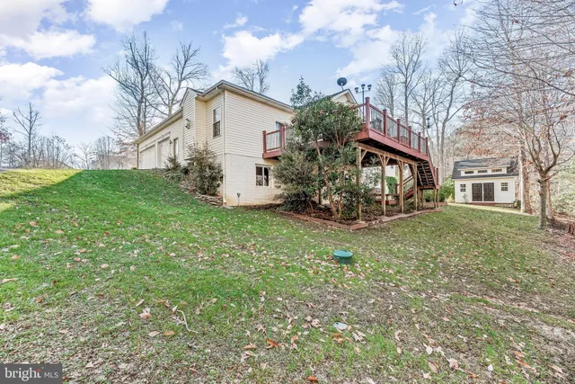 $715,000 | 43336 Lillian Way, Hollywood, MD 20636