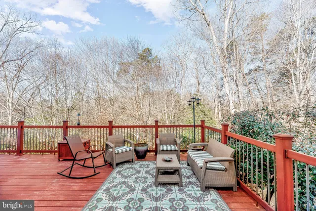 $715,000 | 43336 Lillian Way, Hollywood, MD 20636