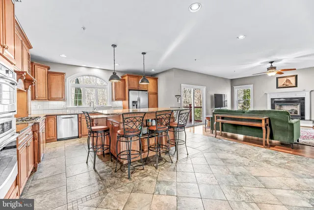 $715,000 | 43336 Lillian Way, Hollywood, MD 20636