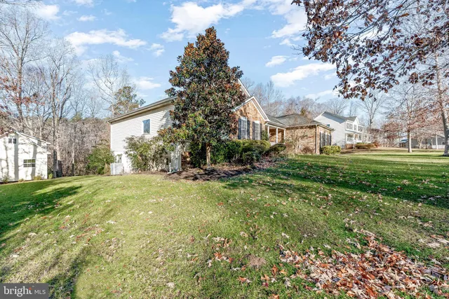 $715,000 | 43336 Lillian Way, Hollywood, MD 20636