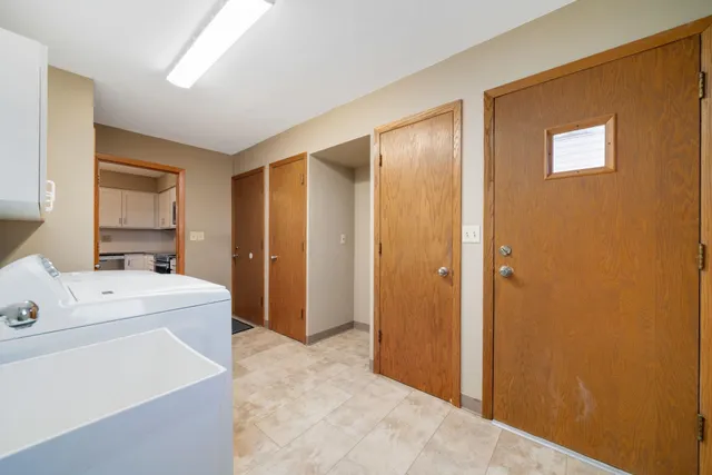 $265,000 | 2209 Edgebrook Drive, Rockford, IL 61107