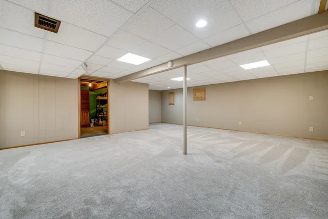 $265,000 | 2209 Edgebrook Drive, Rockford, IL 61107