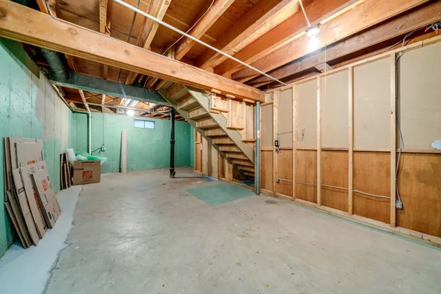 $265,000 | 2209 Edgebrook Drive, Rockford, IL 61107