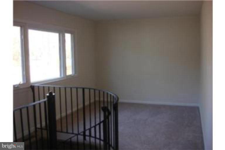 3511 Patuxent Road Huntingtown, MD 20639 - Photo 6 of 23 Den