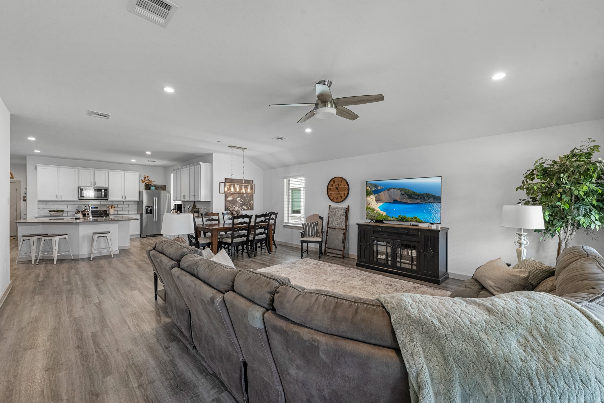 923 Kinder Sky Lane Rosharon, TX 77583 - Photo 11 of 37