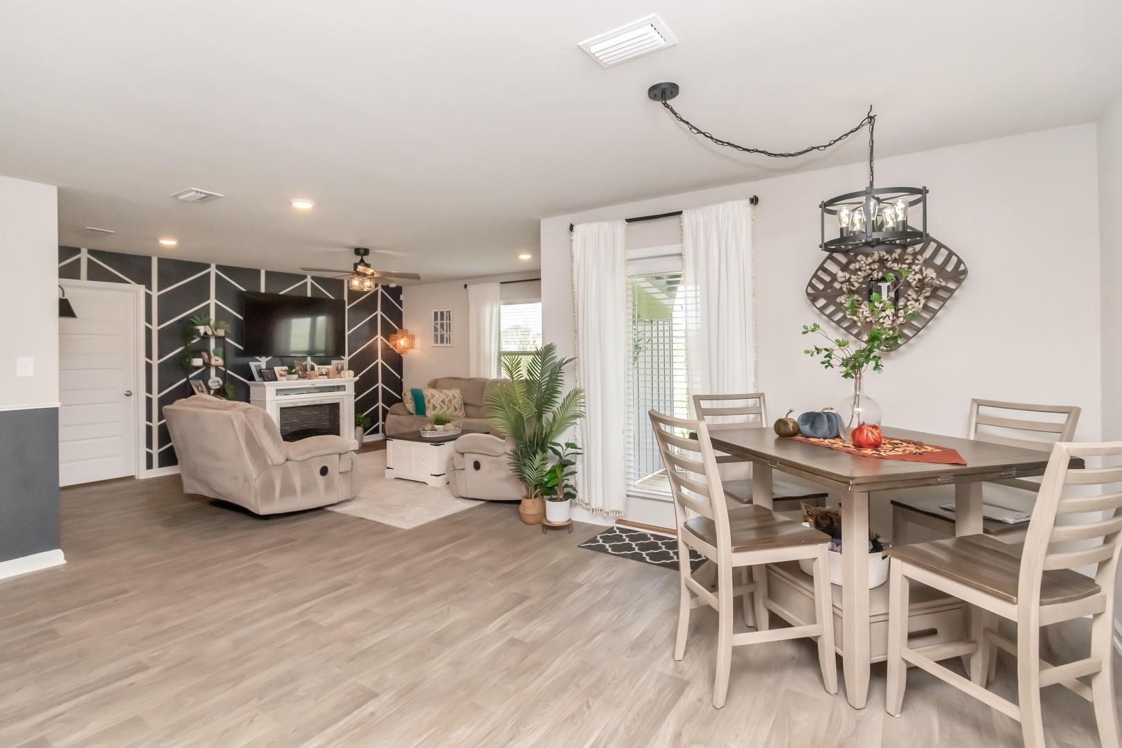 24010 Citation Loop Daphne, AL 36526 - Photo 10 of 38 Dining Area