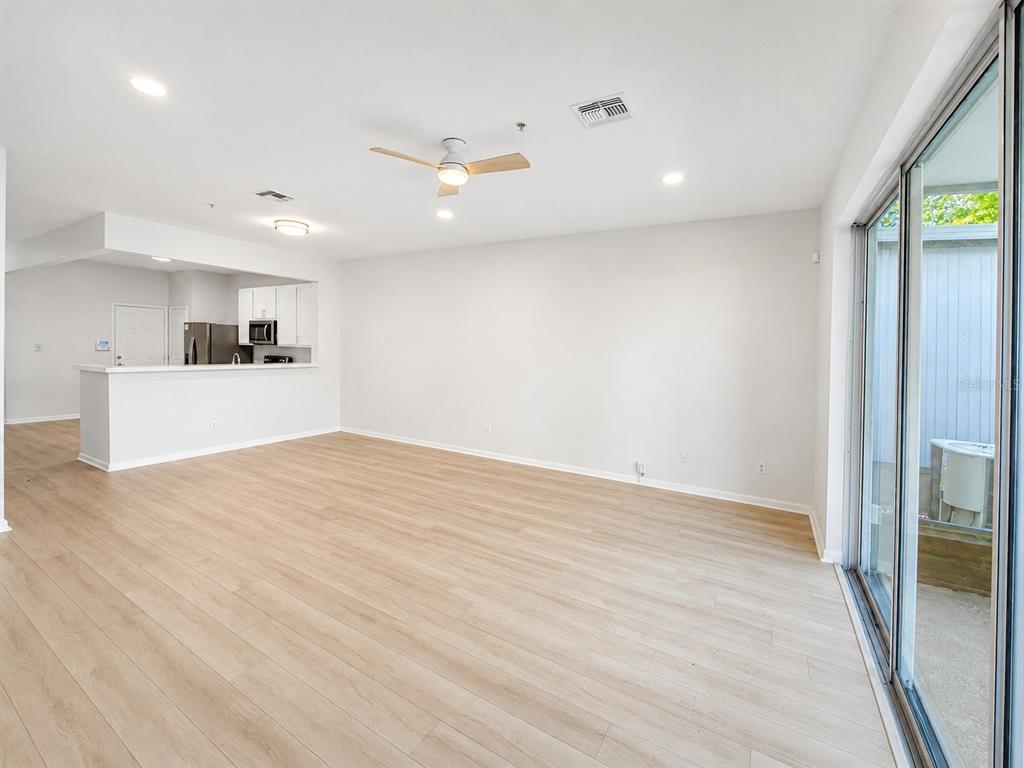 3151 Sinclair Street, Unit 104 Orlando, FL 32835 - Photo 10 of 30