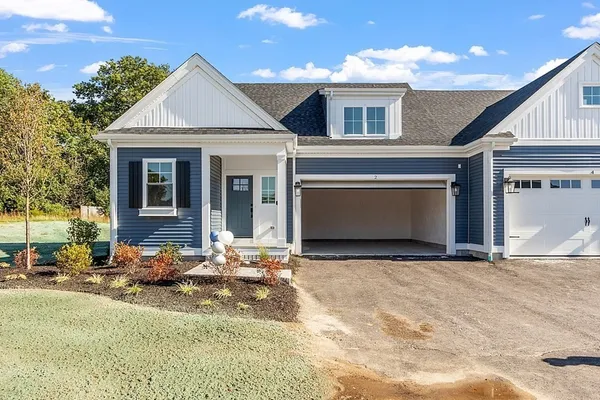 $730,000 | 21 Palmetto Drive, Unit 21, Bellingham, MA 02019