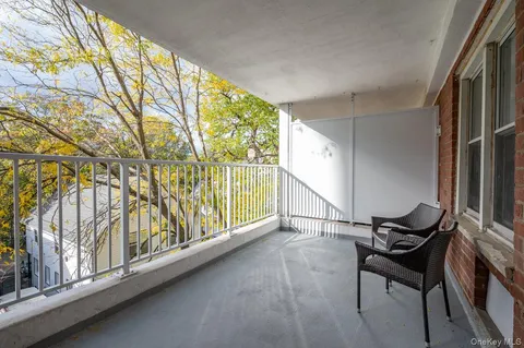 a view of an entryway with a garden