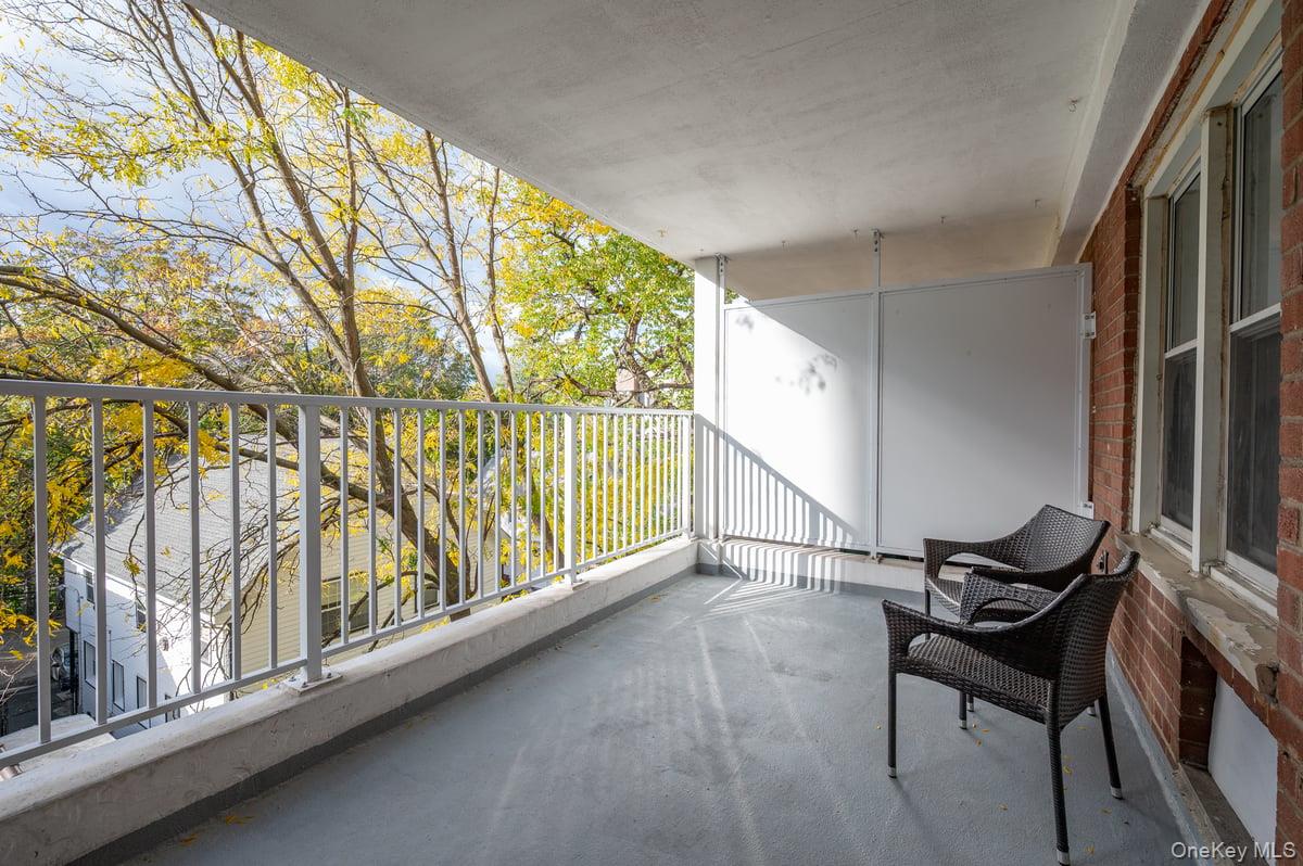 600 Locust Street, Unit 2J Mount Vernon, NY 10552 - Photo 11 of 18 a view of an entryway with a garden
