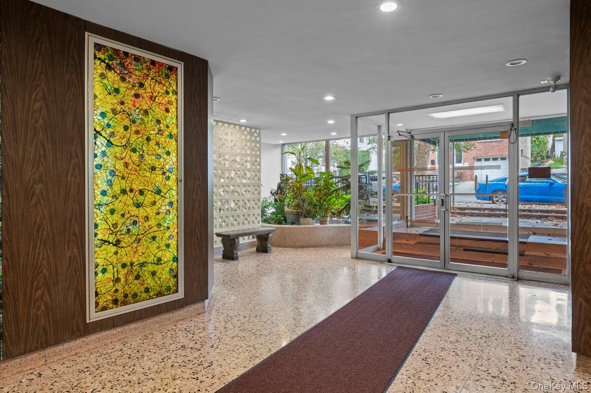 600 Locust Street, Unit 2J Mount Vernon, NY 10552 - Photo 13 of 18