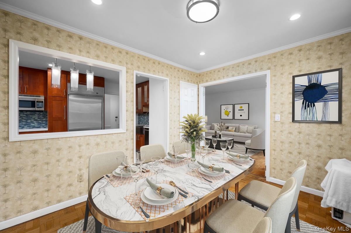 600 Locust Street, Unit 2J Mount Vernon, NY 10552 - Photo 7 of 18 a dining room with furniture and window