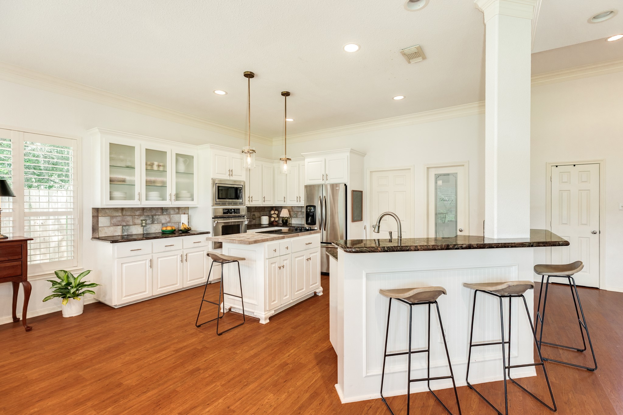 2286 Riverside Drive West Columbia, TX 77486 - Photo 15 of 41