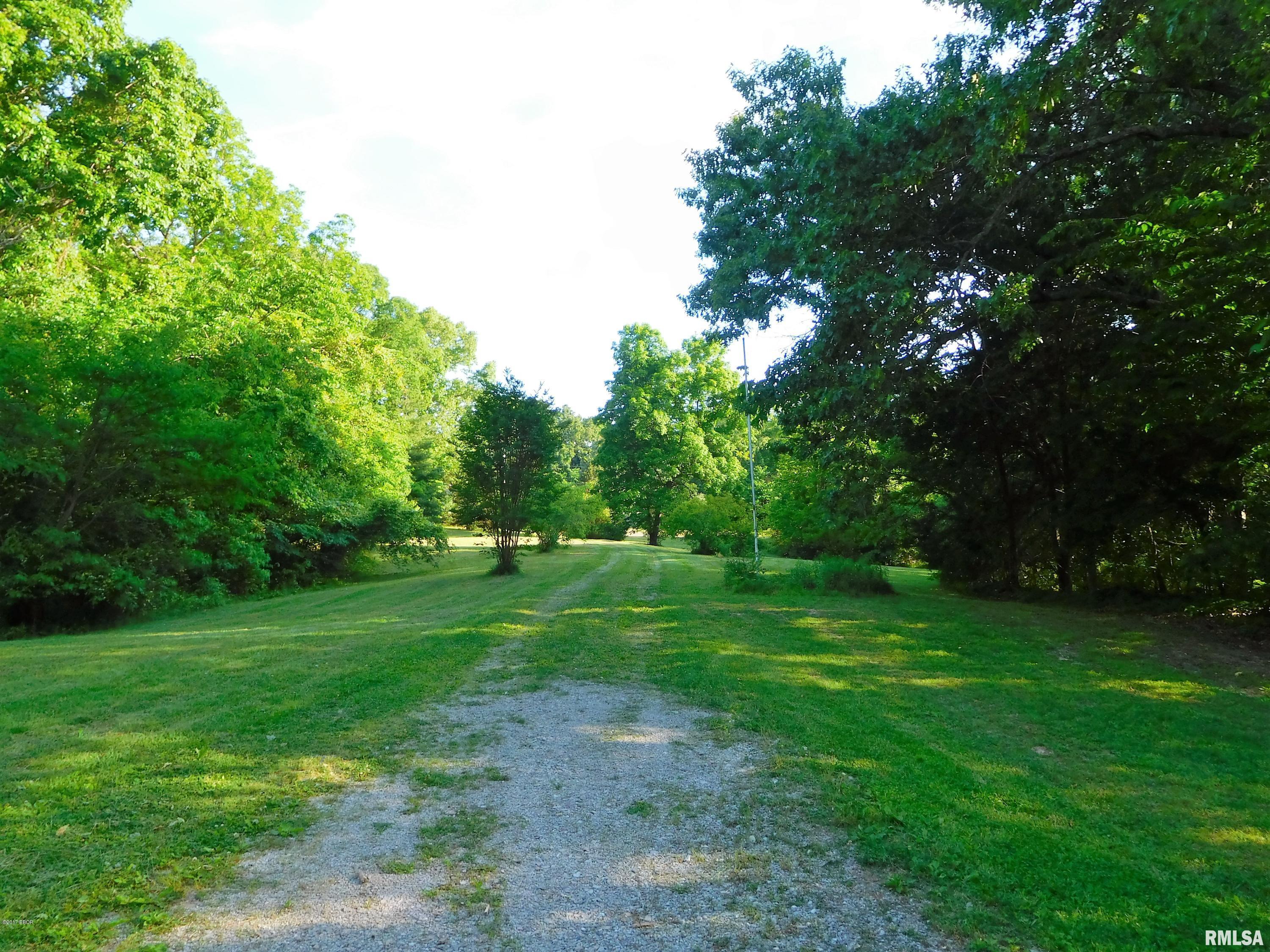 7546 Little Wolf Road Carbondale, IL 62902 - Photo 4 of 7