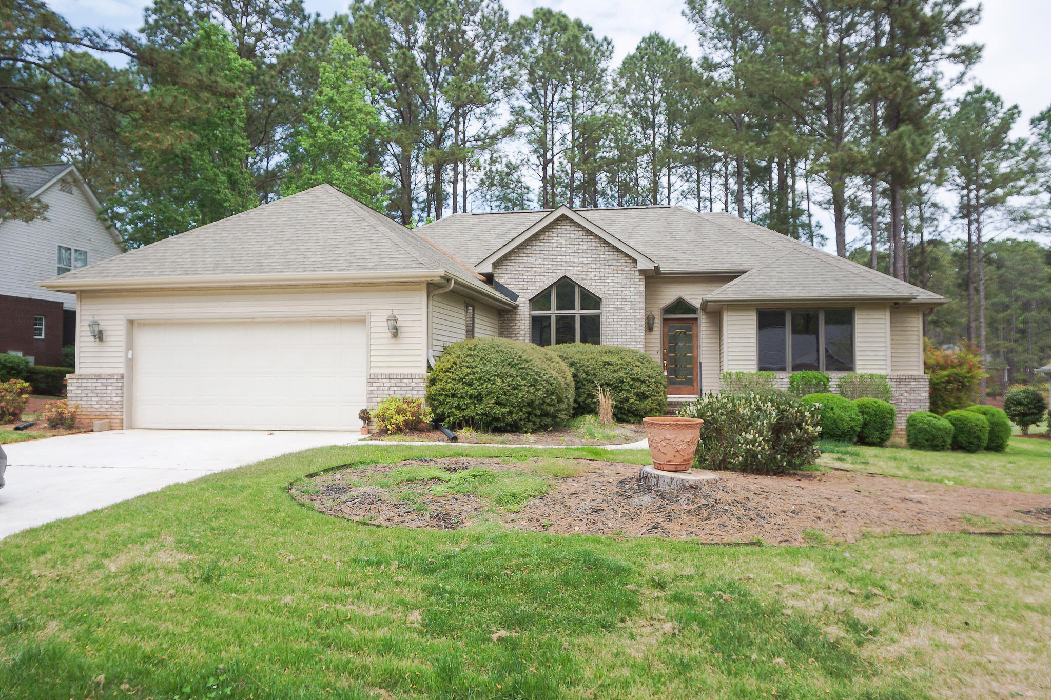 208 Bush Court McCormick, SC 29835 - Photo 2 of 51 001 - 208 bush ct
